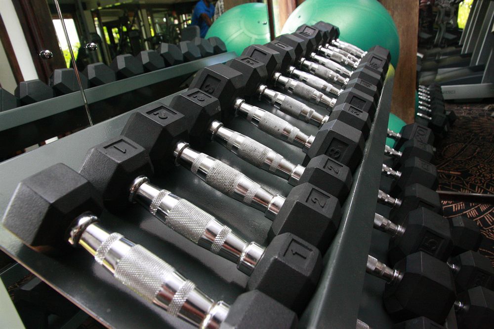 The Warwick Fiji Korolevu (Viti Levu) Exterior foto Dumbbells