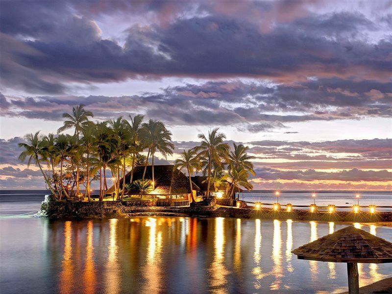 The Warwick Fiji Korolevu (Viti Levu) Exterior foto Sunset at the Sheraton Resort